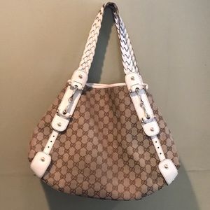 Gucci Hobo bag